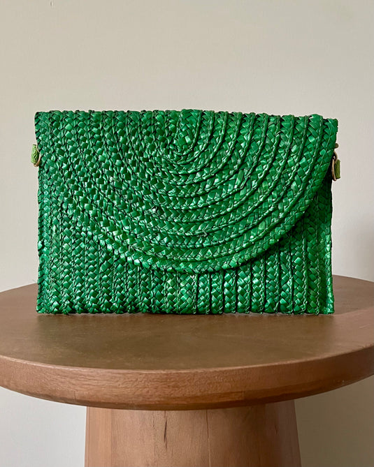 Lonnie Straw Envelope Clutch - Green
