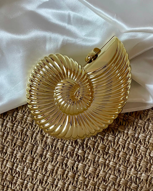 Janae Seashell Clutch - Gold